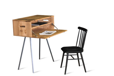 IGN. CASE. Stehmöbel