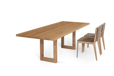 IGN. FRAME. WOOD. Tisch