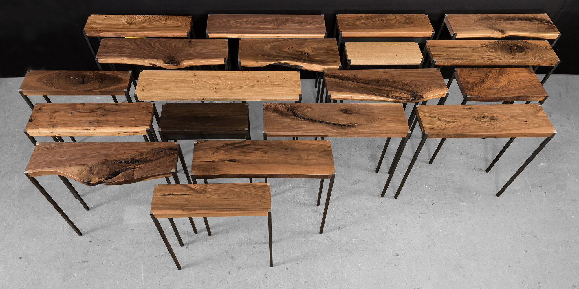 IGN. STICK. Console table