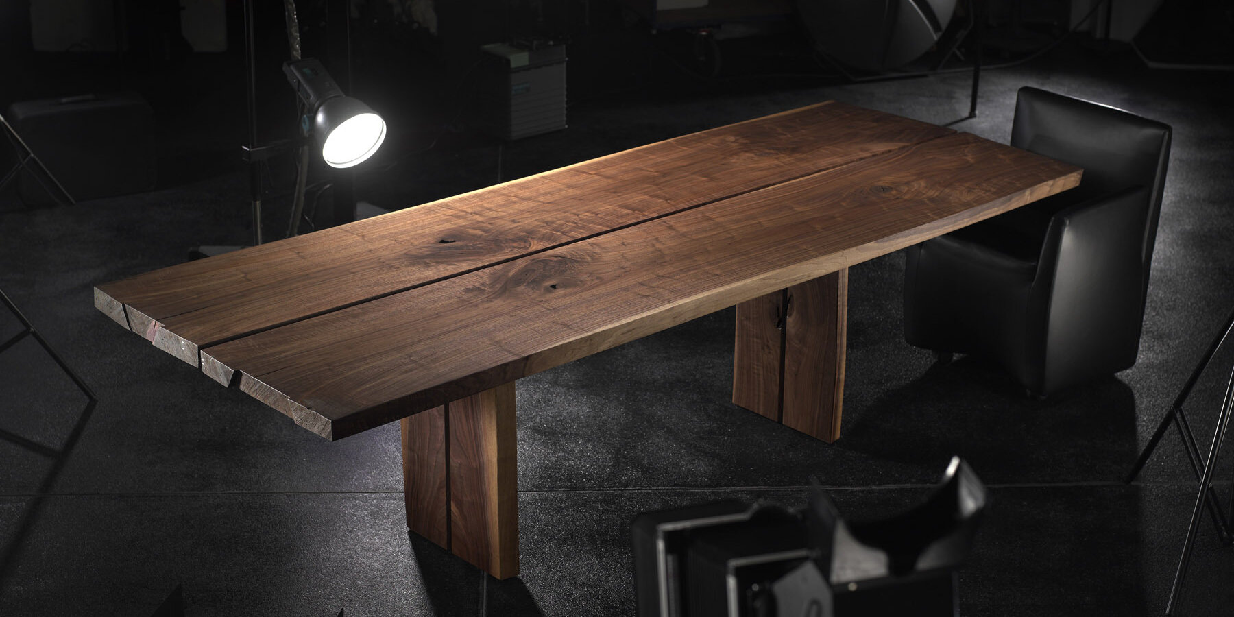 IGN. TIMBER. WOOD. Table