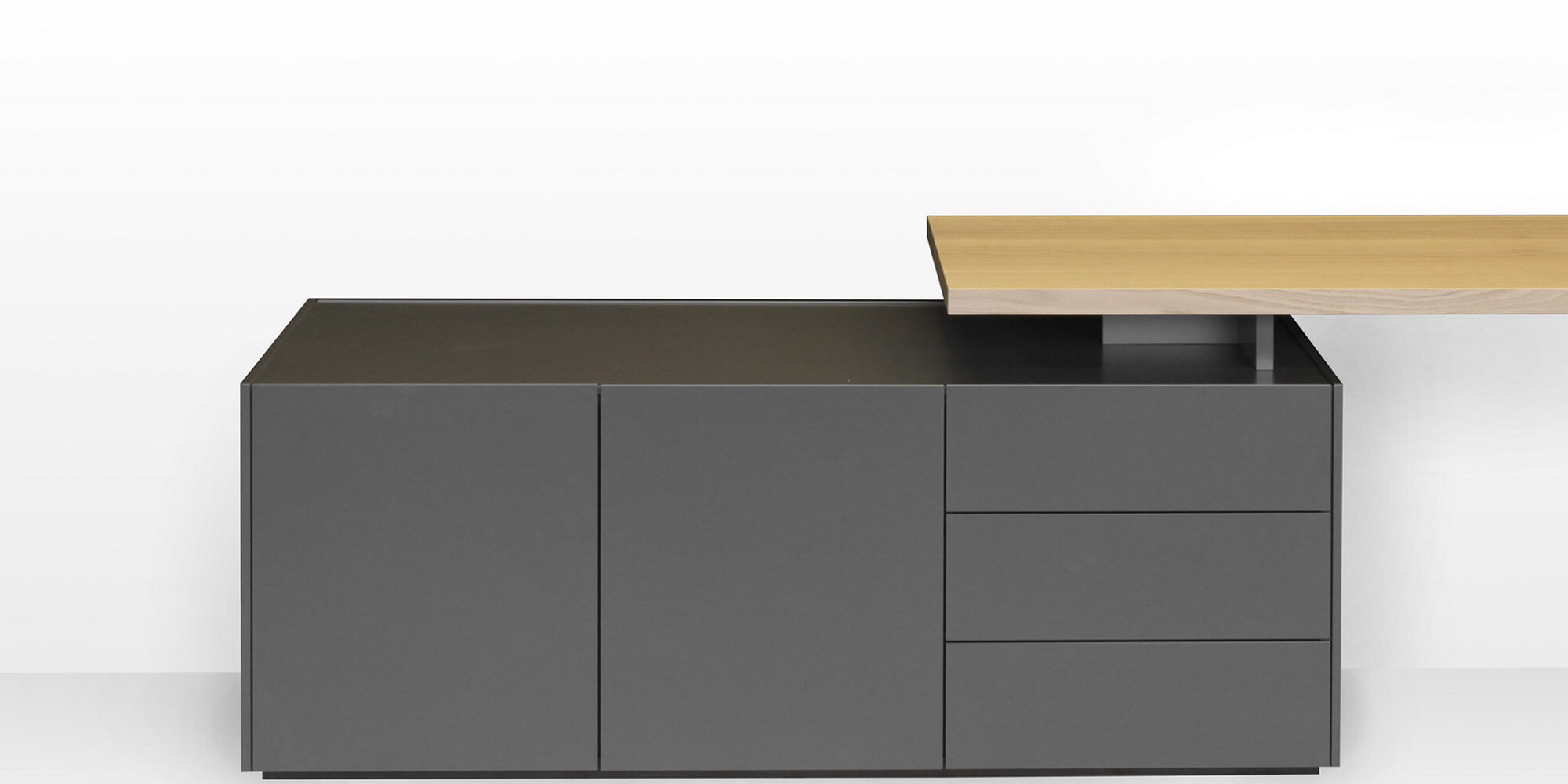 IGN. OFFICE. Console body